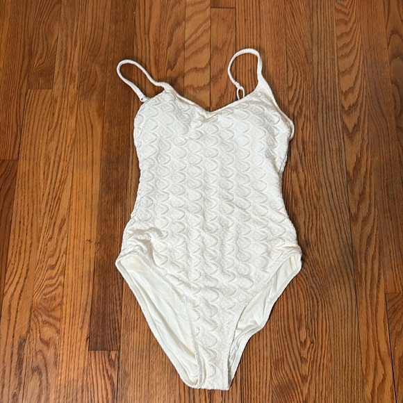 Andie The Amalfi One Piece Swimsuit Gardenia Cream size M tall long torso NWOT - Picture 4 of 8